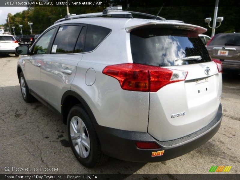 Classic Silver Metallic / Ash 2013 Toyota RAV4 LE AWD