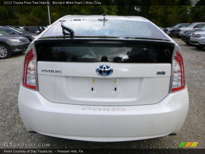 Blizzard White Pearl / Misty Gray 2013 Toyota Prius Two Hybrid