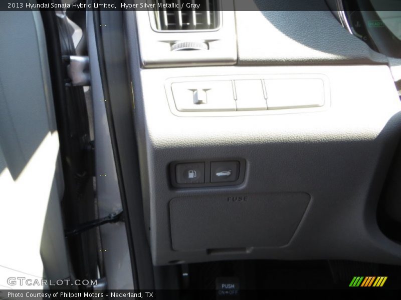 Hyper Silver Metallic / Gray 2013 Hyundai Sonata Hybrid Limited