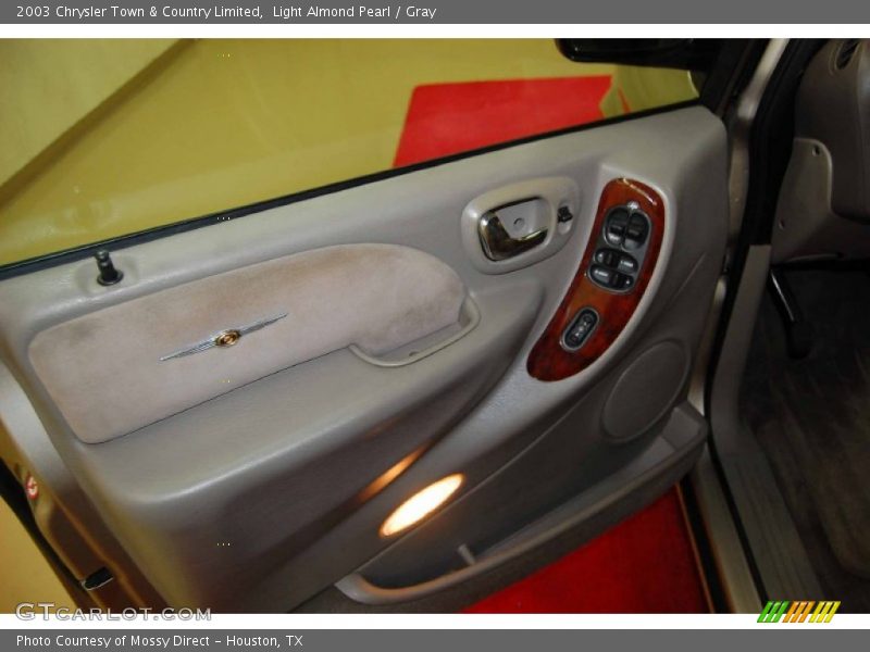 Light Almond Pearl / Gray 2003 Chrysler Town & Country Limited