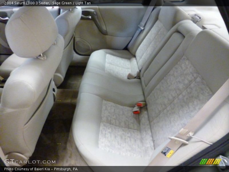 Sage Green / Light Tan 2004 Saturn L300 3 Sedan