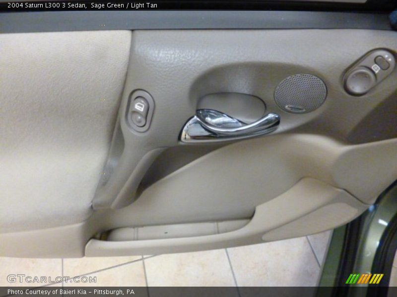 Sage Green / Light Tan 2004 Saturn L300 3 Sedan