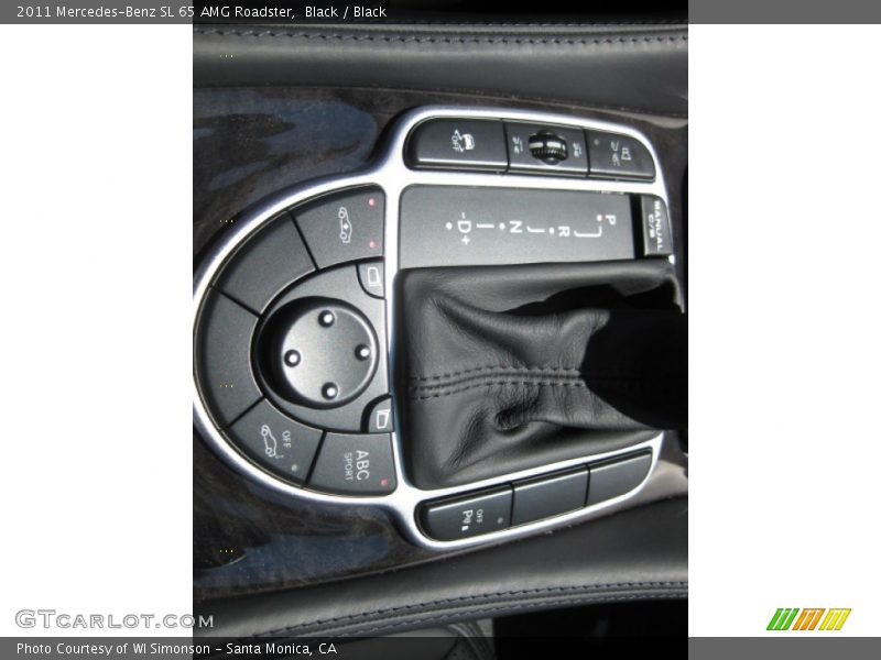 Controls of 2011 SL 65 AMG Roadster