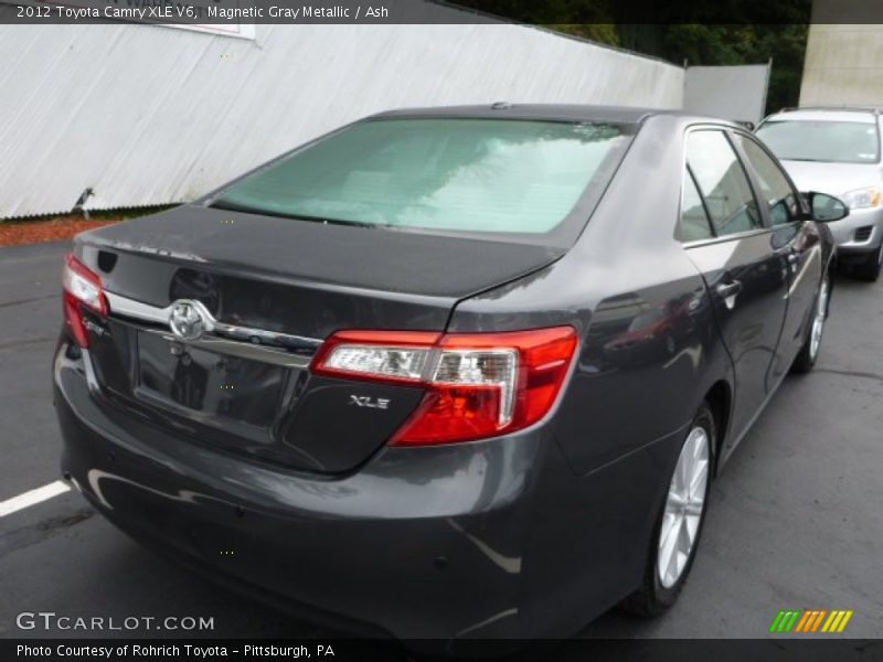 Magnetic Gray Metallic / Ash 2012 Toyota Camry XLE V6