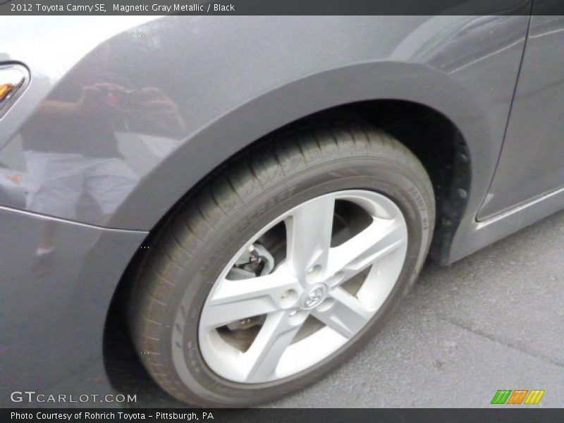 Magnetic Gray Metallic / Black 2012 Toyota Camry SE