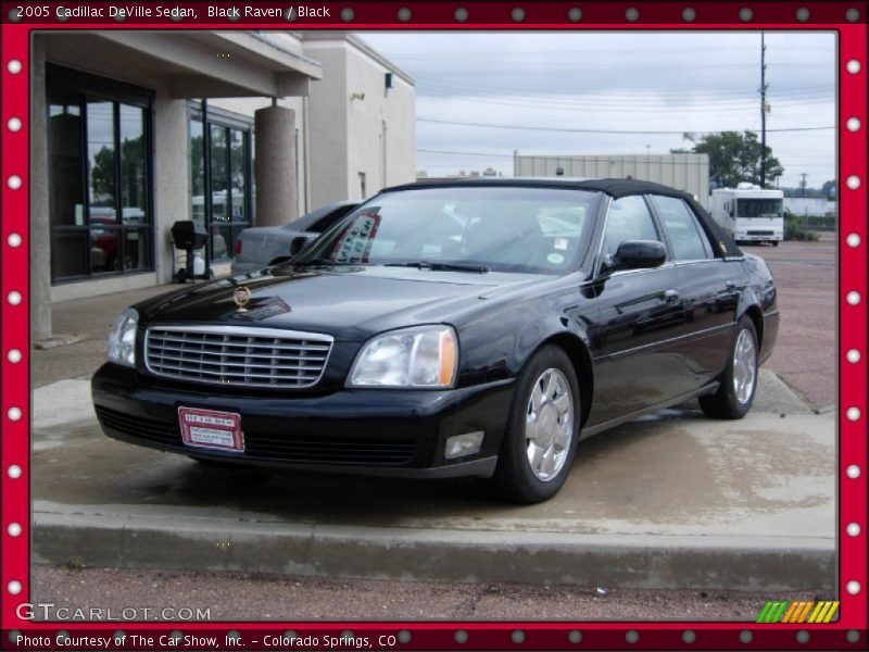 Black Raven / Black 2005 Cadillac DeVille Sedan