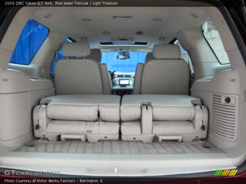 Red Jewel Tintcoat / Light Titanium 2009 GMC Yukon SLT 4x4