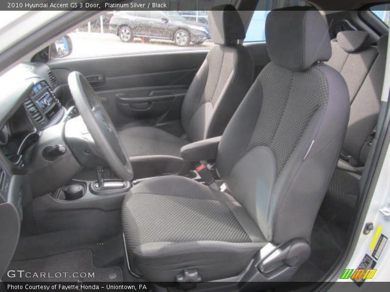  2010 Accent GS 3 Door Black Interior