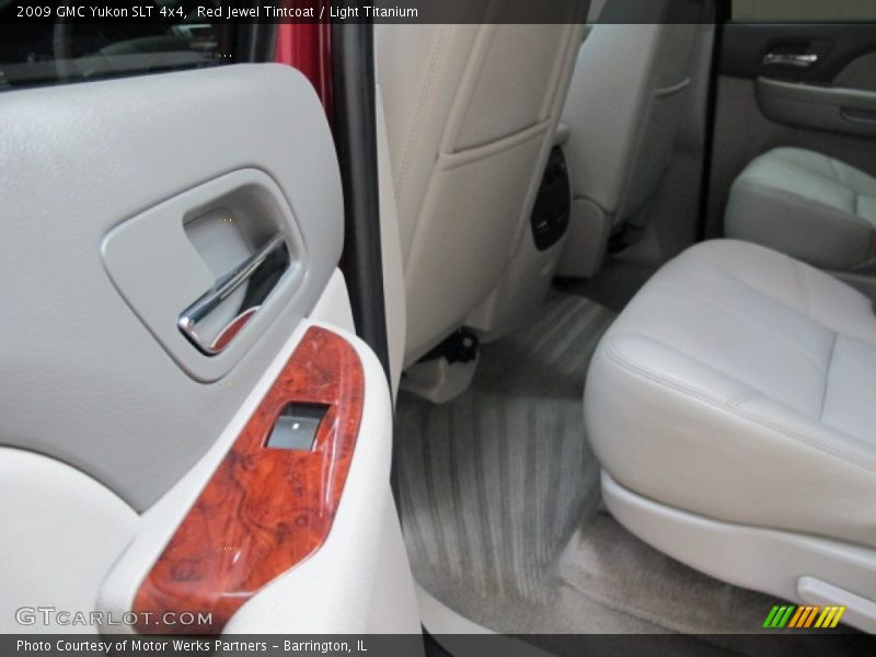 Red Jewel Tintcoat / Light Titanium 2009 GMC Yukon SLT 4x4