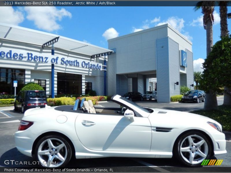 Arctic White / Ash/Black 2013 Mercedes-Benz SLK 250 Roadster