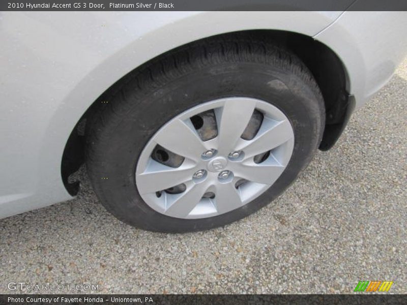 Platinum Silver / Black 2010 Hyundai Accent GS 3 Door