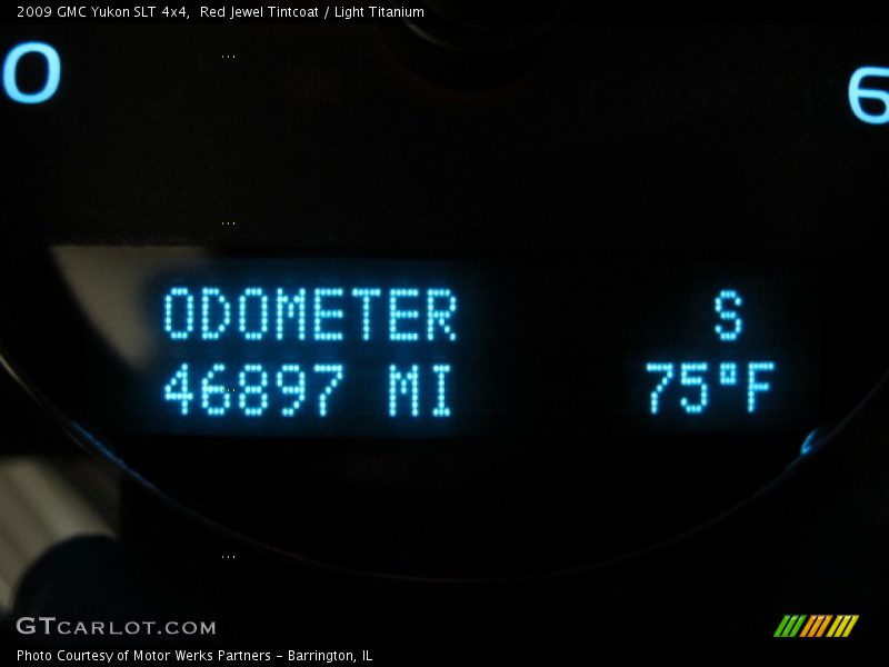 Red Jewel Tintcoat / Light Titanium 2009 GMC Yukon SLT 4x4