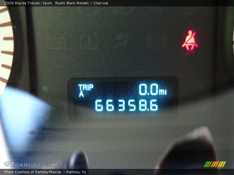 Mystic Black Metallic / Charcoal 2009 Mazda Tribute i Sport