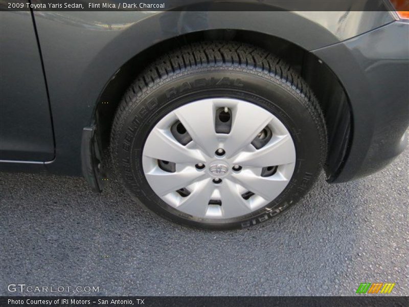 Flint Mica / Dark Charcoal 2009 Toyota Yaris Sedan
