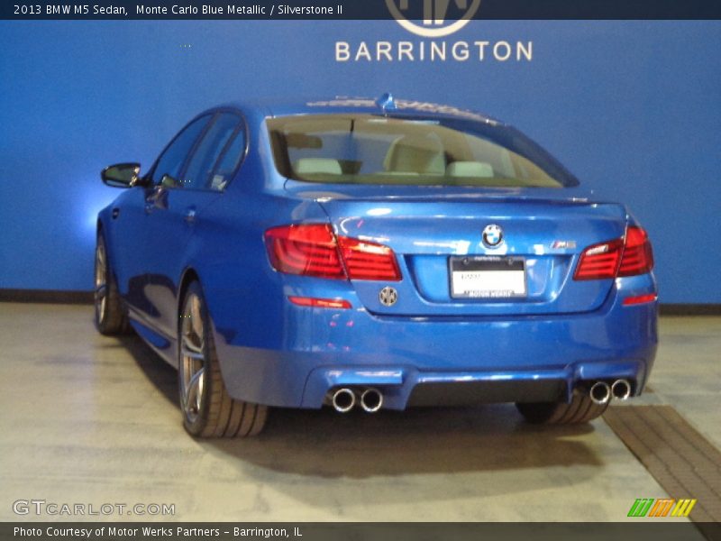 Monte Carlo Blue Metallic / Silverstone II 2013 BMW M5 Sedan