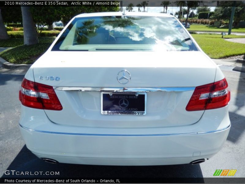 Arctic White / Almond Beige 2010 Mercedes-Benz E 350 Sedan