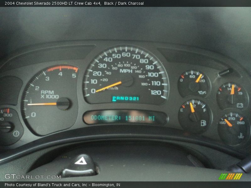 Black / Dark Charcoal 2004 Chevrolet Silverado 2500HD LT Crew Cab 4x4