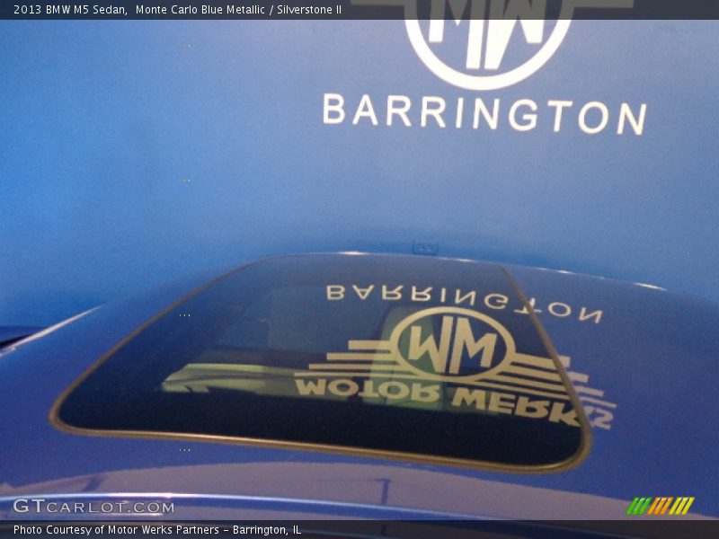 Monte Carlo Blue Metallic / Silverstone II 2013 BMW M5 Sedan