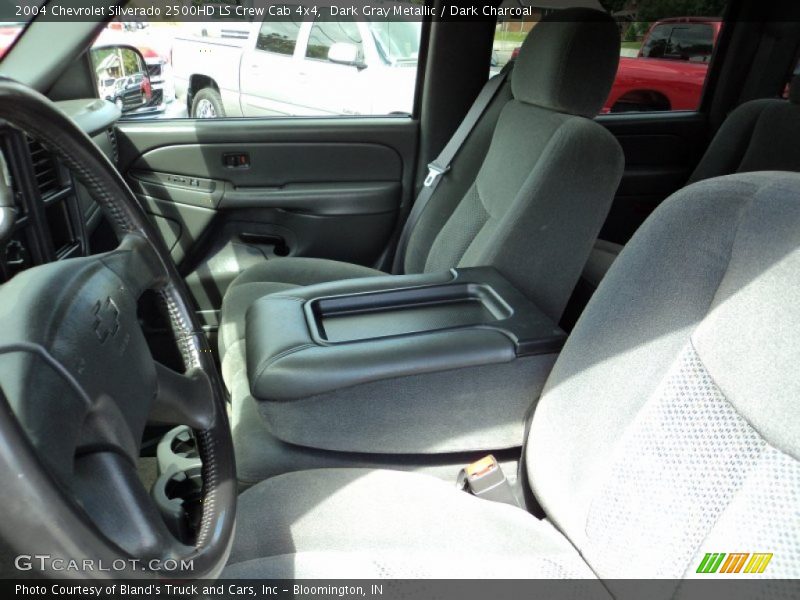 Dark Gray Metallic / Dark Charcoal 2004 Chevrolet Silverado 2500HD LS Crew Cab 4x4