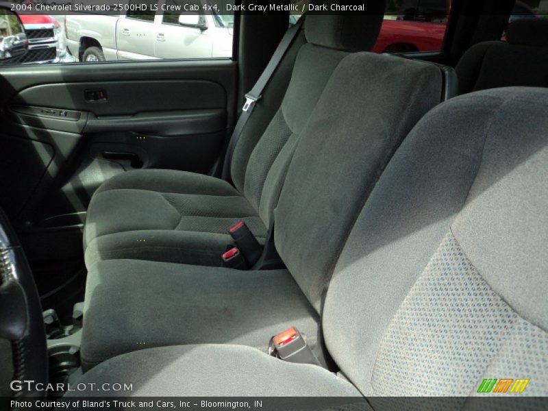 Dark Gray Metallic / Dark Charcoal 2004 Chevrolet Silverado 2500HD LS Crew Cab 4x4