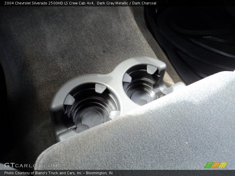 Dark Gray Metallic / Dark Charcoal 2004 Chevrolet Silverado 2500HD LS Crew Cab 4x4