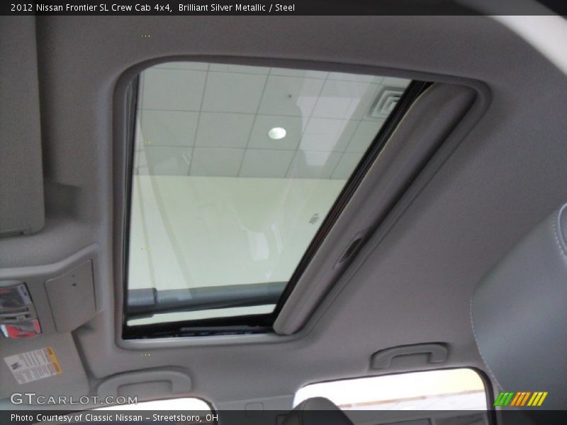 Brilliant Silver Metallic / Steel 2012 Nissan Frontier SL Crew Cab 4x4