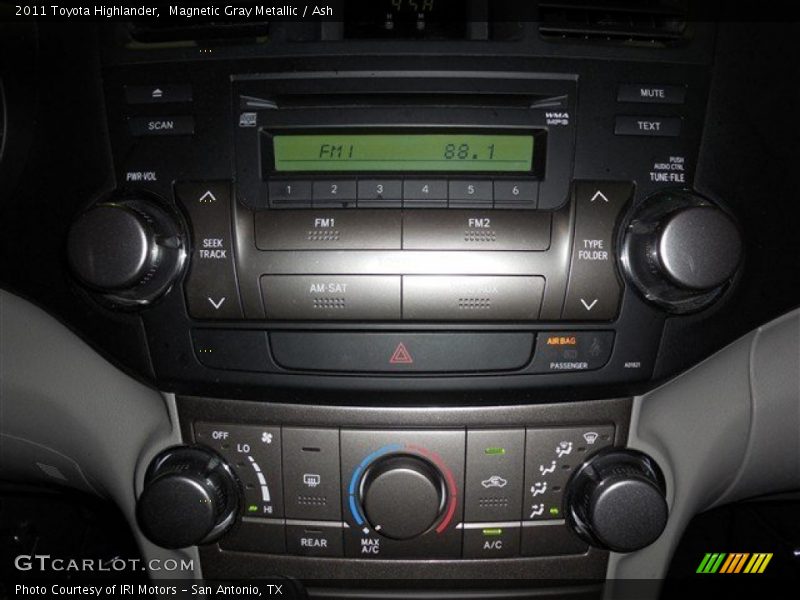 Magnetic Gray Metallic / Ash 2011 Toyota Highlander