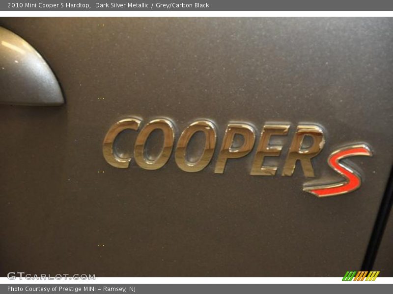 Dark Silver Metallic / Grey/Carbon Black 2010 Mini Cooper S Hardtop