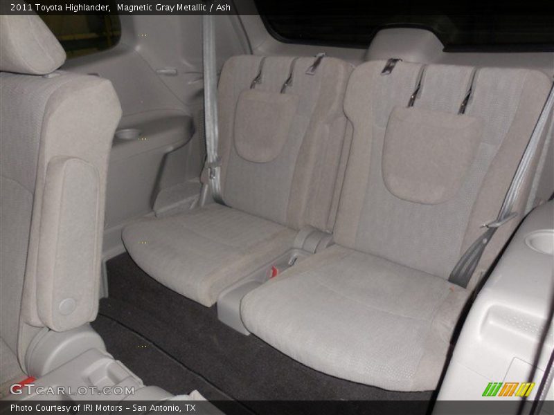 Magnetic Gray Metallic / Ash 2011 Toyota Highlander
