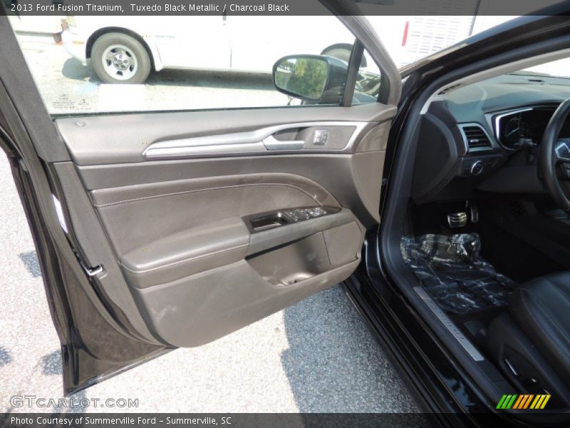 Tuxedo Black Metallic / Charcoal Black 2013 Ford Fusion Titanium