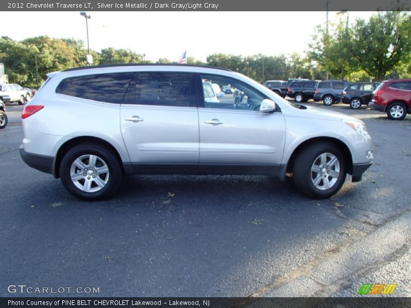 Silver Ice Metallic / Dark Gray/Light Gray 2012 Chevrolet Traverse LT