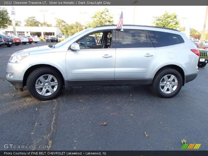 Silver Ice Metallic / Dark Gray/Light Gray 2012 Chevrolet Traverse LT