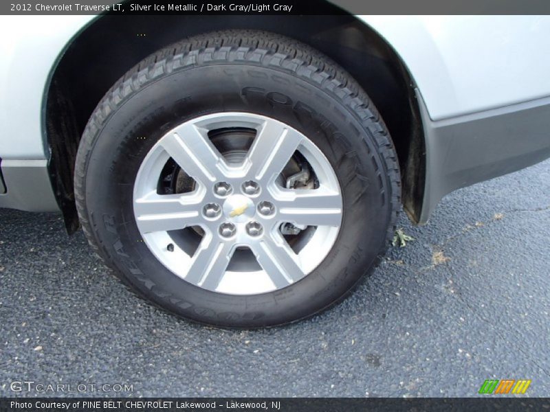 Silver Ice Metallic / Dark Gray/Light Gray 2012 Chevrolet Traverse LT
