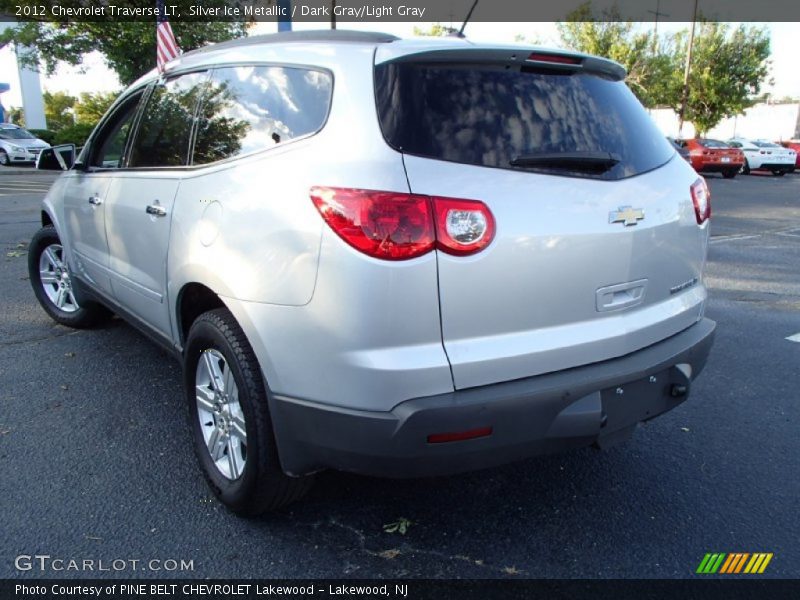 Silver Ice Metallic / Dark Gray/Light Gray 2012 Chevrolet Traverse LT