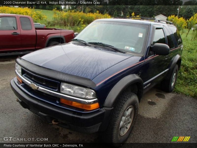 Indigo Blue Metallic / Graphite Gray 2000 Chevrolet Blazer LS 4x4