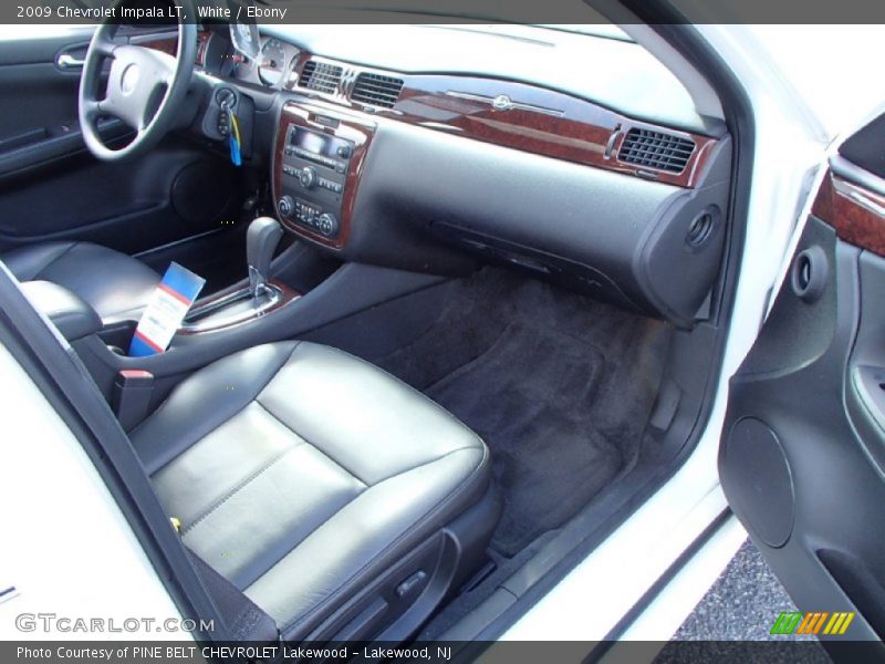 White / Ebony 2009 Chevrolet Impala LT