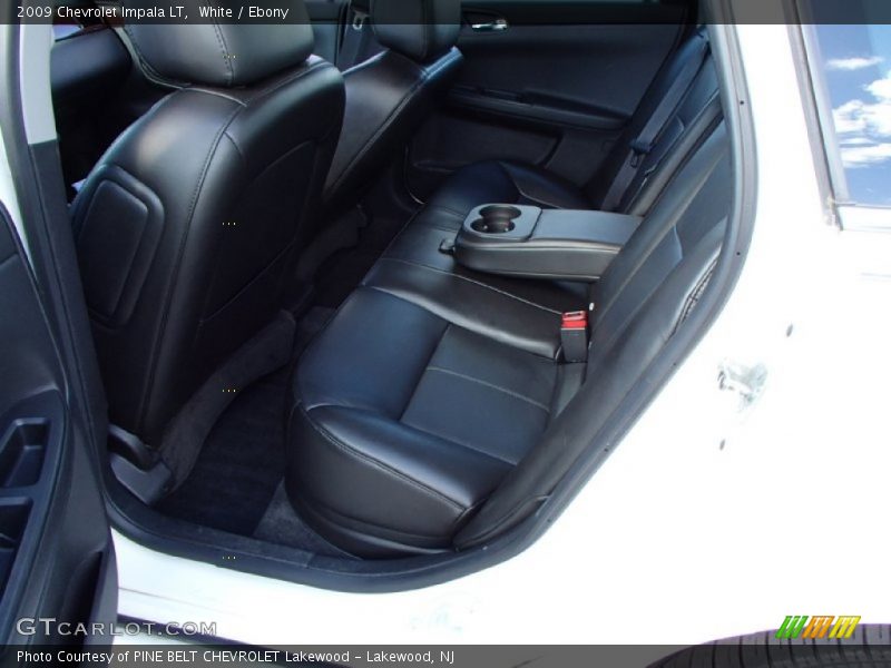 White / Ebony 2009 Chevrolet Impala LT