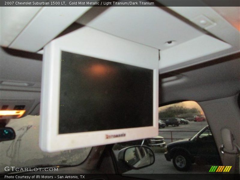 Gold Mist Metallic / Light Titanium/Dark Titanium 2007 Chevrolet Suburban 1500 LT