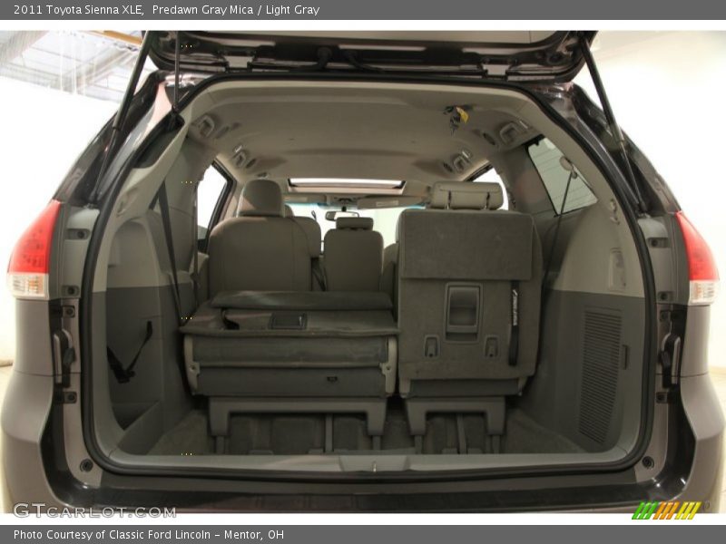 Predawn Gray Mica / Light Gray 2011 Toyota Sienna XLE