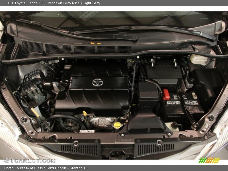 Predawn Gray Mica / Light Gray 2011 Toyota Sienna XLE
