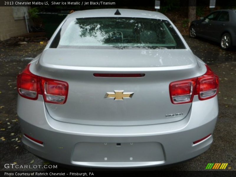 Silver Ice Metallic / Jet Black/Titanium 2013 Chevrolet Malibu LS