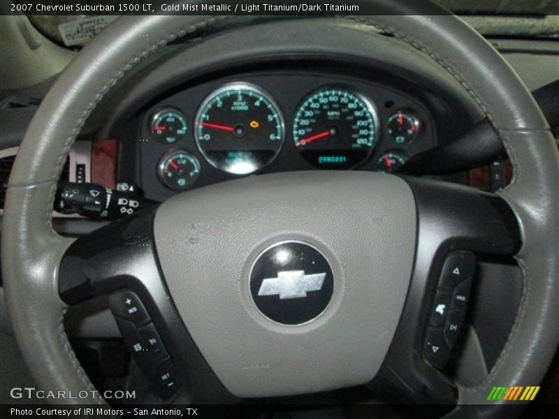 Gold Mist Metallic / Light Titanium/Dark Titanium 2007 Chevrolet Suburban 1500 LT