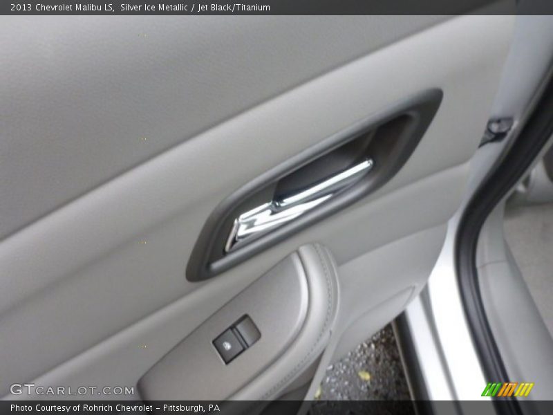 Silver Ice Metallic / Jet Black/Titanium 2013 Chevrolet Malibu LS