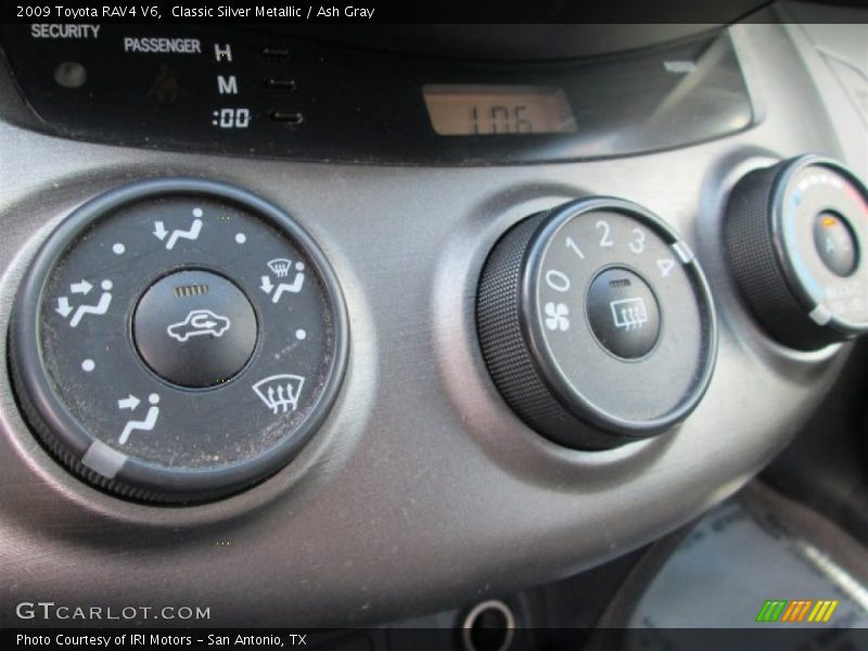 Classic Silver Metallic / Ash Gray 2009 Toyota RAV4 V6