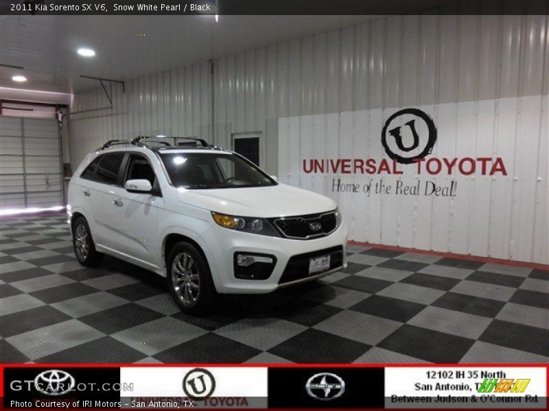 Snow White Pearl / Black 2011 Kia Sorento SX V6