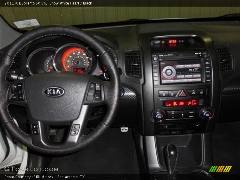 Snow White Pearl / Black 2011 Kia Sorento SX V6