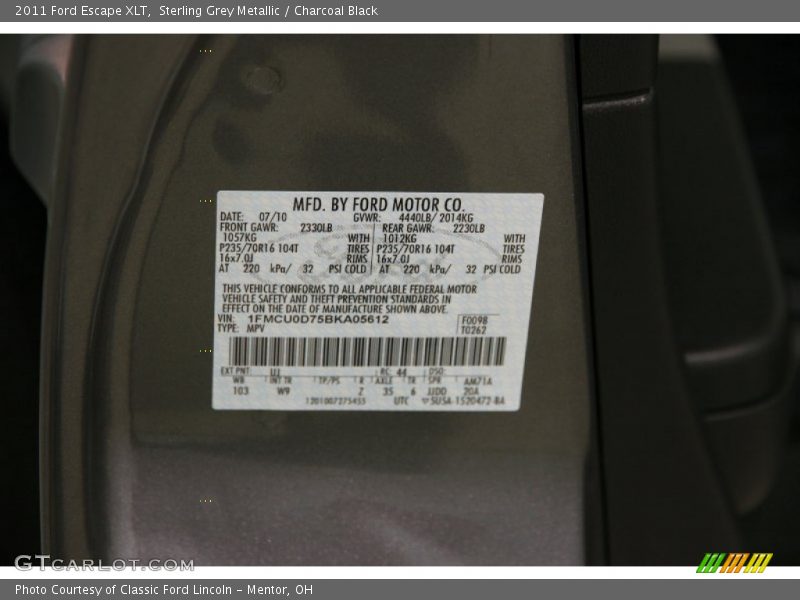 Sterling Grey Metallic / Charcoal Black 2011 Ford Escape XLT