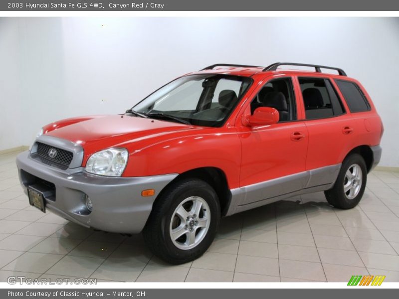 Front 3/4 View of 2003 Santa Fe GLS 4WD