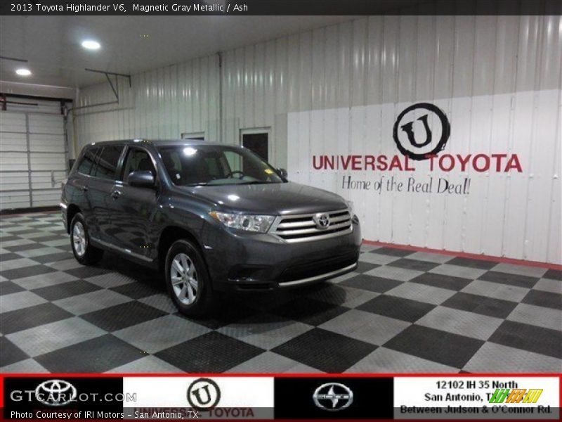 Magnetic Gray Metallic / Ash 2013 Toyota Highlander V6