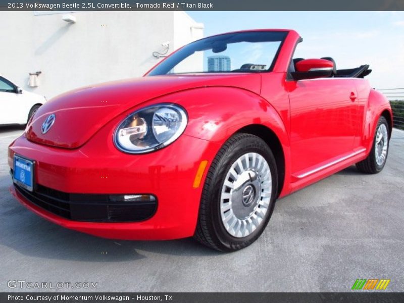 Tornado Red / Titan Black 2013 Volkswagen Beetle 2.5L Convertible